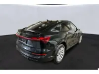 Gebraucht Audi e-tron 369 kW (503 PS) 2022 Mythosschwarz metallic SUV