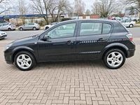 Gebraucht Opel Astra Innovation 116 PS (85 kW) 2008 Saphirschwarz mi2 Kleinwagen