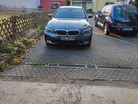 Gebraucht BMW 330e Advantage 292 PS (214 kW) 2021 Grau Kombi