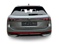 Gebraucht VW Passat R-line 265 PS (194 kW) 2024 Kombi