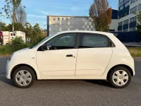 Gebraucht Renault Twingo 69 PS (50 kW) 2018 Weiß Kleinwagen