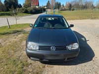 Gebraucht VW Golf IV 90 PS (66 kW) 2001 Grau Limousine