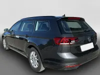 Usata VW Passat 122 CV (89 kW) 2024 Grigio Station wagon