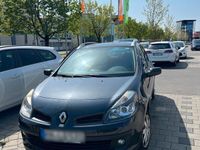 gebraucht Renault Clio Auto sauber und keine Probleme