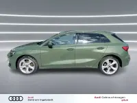 Gebraucht Audi A3 Ambiente 204 PS (150 kW) 2025 Distriktgrün metallic Limousine