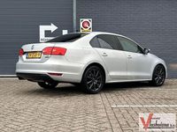 Gebraucht VW Jetta Comfortline 105 PS (77 kW) 2012 Grau Limousine