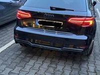 Gebraucht Audi S3 Ambiente 310 PS (228 kW) 2017 Schwarz Limousine