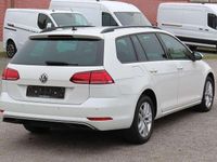 Gebraucht VW Golf VII 116 PS (85 kW) 2020 Pure white Kombi