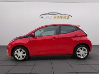 Gebraucht Toyota Aygo X-wave 69 PS (50 kW) 2015 Rot Kleinwagen