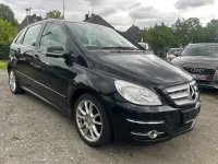 Gebraucht Mercedes B180 116 PS (85 kW) 2011 Schwarz Van / Kleinbus