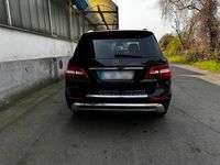 Gebraucht Mercedes ML350 259 PS (190 kW) 2012 Schwarz SUV