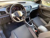 Gebraucht VW T-Cross Active 95 PS (69 kW) 2022 Rauchgrau metallic (metallic) SUV