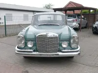 Gebraucht Mercedes 220 110 PS (80 kW) 1961 Grün Limousine