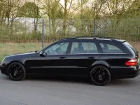 Gebraucht Mercedes E200 163 PS (119 kW) 2003 Schwarz Kombi