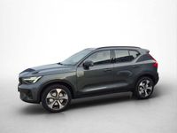 Neu Volvo XC40 Plus 163 PS (119 kW) 2026 Grün SUV