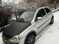 Gebraucht Opel Corsa 75 PS (55 kW) 2004 Silber Kleinwagen