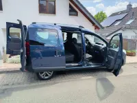 Gebraucht Dacia Dokker Lauréate 116 PS (85 kW) 2016 Blau Van / Kleinbus
