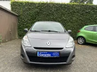 Gebraucht Renault Clio IV Expression 75 PS (55 kW) 2012 Grau Limousine