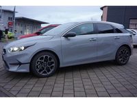 Neu Kia Ceed 101 PS (74 kW) 2025 Grau Kleinwagen