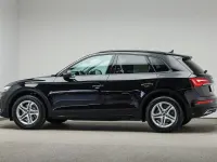 Gebraucht Audi Q5 Ambiente 163 PS (119 kW) 2022 Brillantschwarz SUV