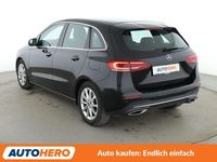 Gebraucht Mercedes B200 Progressive 163 PS (119 kW) 2021 Schwarz Van / Kleinbus