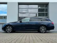 Gebraucht Mercedes E300 Avantgarde 306 PS (225 kW) 2021 Blau Limousine