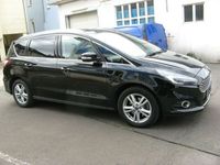 Gebraucht Ford S-MAX Premium 150 PS (110 kW) 2017 Schwarz metallic Van / Kleinbus