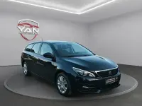 Gebraucht Peugeot 308 SW 131 PS (96 kW) 2019 Blau Kombi