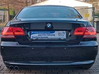 Gebraucht BMW 325 Shadowline 218 PS (160 kW) 2007 Schwarz Coupé