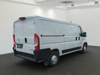 Gebraucht Opel Movano S 140 PS (102 kW) 2024 Hell weiß Van