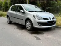 Gebraucht Renault Clio 75 PS (55 kW) 2006 Silber Kleinwagen