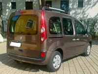 Używany Renault Kangoo 90 KM (66 kW) 2012 Brązowy Minivan