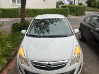 Gebraucht Opel Corsa Selection 69 PS (50 kW) 2011 Weiß Kleinwagen