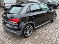 Gebraucht Audi A1 Sportback 95 PS (69 kW) 2018 Mythosschwarz Kleinwagen