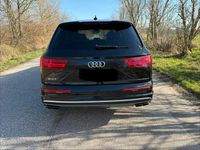 Second-hand Audi SQ7 435 CP (319 kW) 2017 Negru SUV