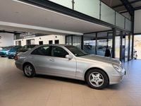 Second-hand Mercedes E200 163 CP (119 kW) 2003 Argintiu Berlinǎ