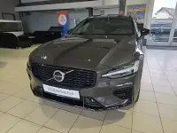 Gebraucht Volvo V60 Plus 398 PS (292 kW) 2022 Grau Kombi