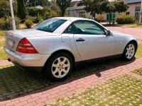 Gebraucht Mercedes SLK230 194 PS (142 kW) 1997 Silber Cabrio