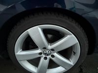 Gebraucht VW Passat Highline 140 PS (102 kW) 2013 Blau Limousine