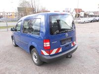 Second-hand VW Caddy 109 CP (80 kW) 2013 Albastru Monovolum