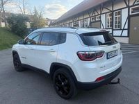 Gebraucht Jeep Compass Opening Edition 170 PS (125 kW) 2017 Arctic SUV