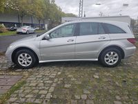 Gebraucht Mercedes R320 224 PS (164 kW) 2006 Silber Van / Kleinbus