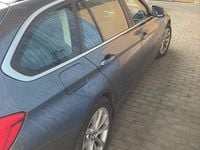 Gebraucht BMW 330 Advantage 252 PS (185 kW) 2015 Grau Kombi