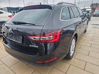 Gebraucht Skoda Superb Ambition 150 PS (110 kW) 2016 Schwarzmagic perleffekt Kombi