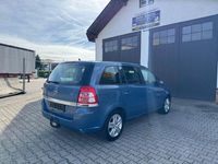 Gebraucht Opel Zafira Basis 125 PS (91 kW) 2008 Van / Kleinbus