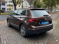 Gebraucht VW Tiguan Sound 150 PS (110 kW) 2017 Nutshell brown SUV