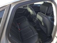 Usado Audi A6 Performance 204 HP (150 kW) 2012 Amarelo Sedan