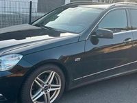 Gebraucht Mercedes E200 Avantgarde 184 PS (135 kW) 2012 Schwarz Kombi