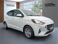 Gebraucht Hyundai i10 Select 100 PS (73 kW) 2022 Polar white / sol Kleinwagen