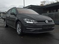Gebraucht VW Golf VII Comfortline 116 PS (85 kW) 2019 Grau Kombi